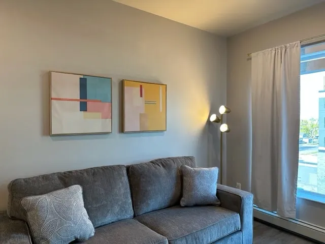 Beachy 1 Bed - Downtown GF (11) - Image 1