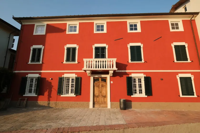 Carla and Gildo's home - Image 1