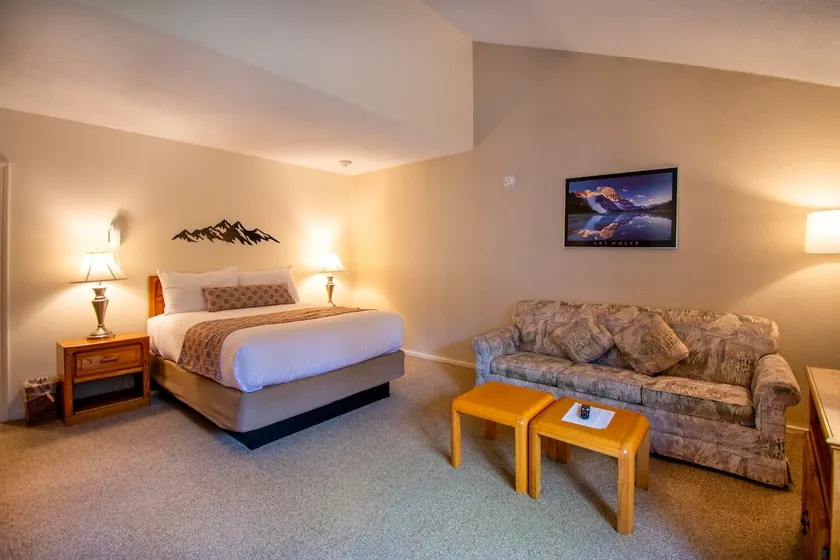 Attitash Village Sleeps 7 - Image 1