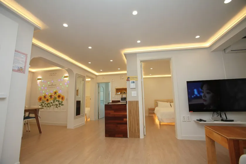Pohang A1 Hotel Yeongildae Branch - Image 1