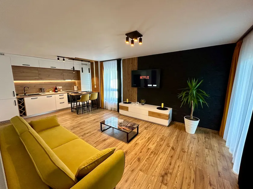 Happy Home - Image 1