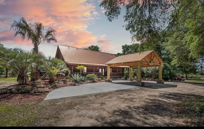 2 story Florida Cypress Cabin - Image 1