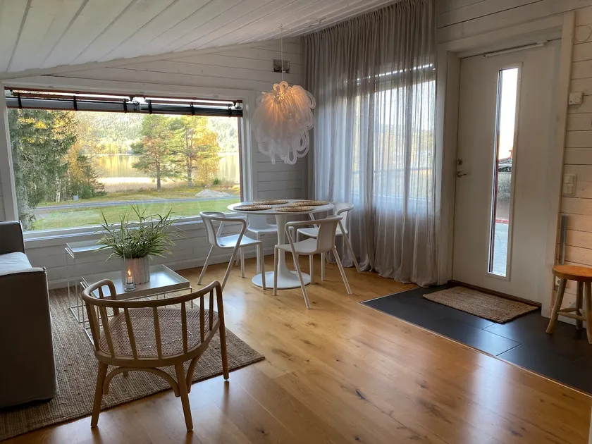 Quiet guest house with sea view in Höga Kusten - Image 1