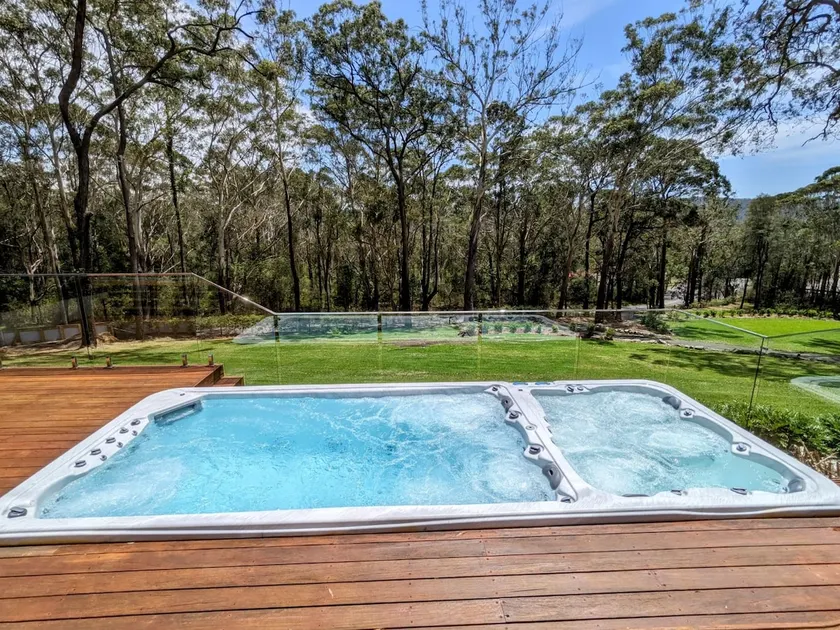 Spacious Coastal Bush Retreat-Close to Everything - Image 1