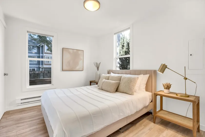 3BR 2BA|Cozy Modern Home in Central District - Image 1