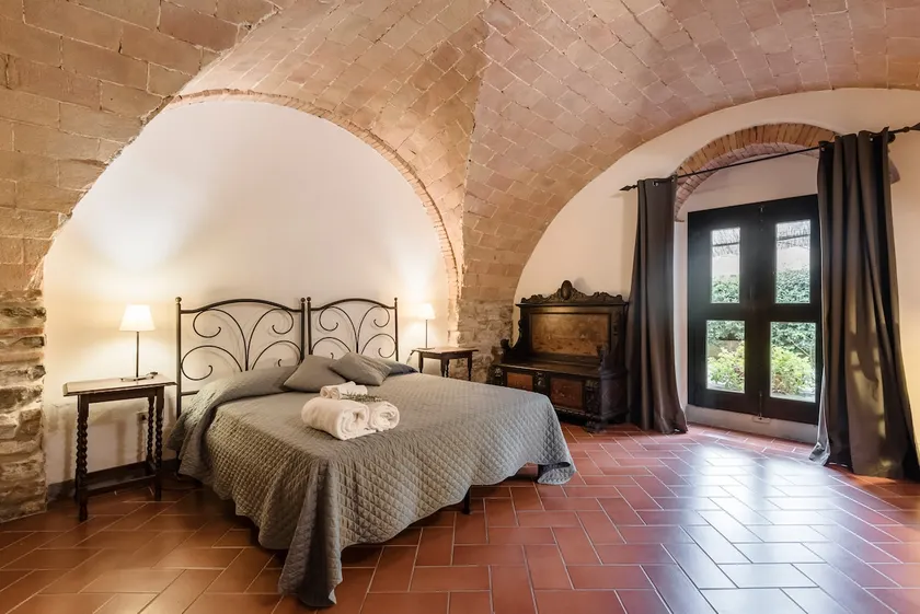 One-bedroom apt. - Image 1