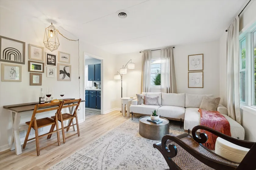 Quiet cozy business travel home for 30+ day stays - Image 1