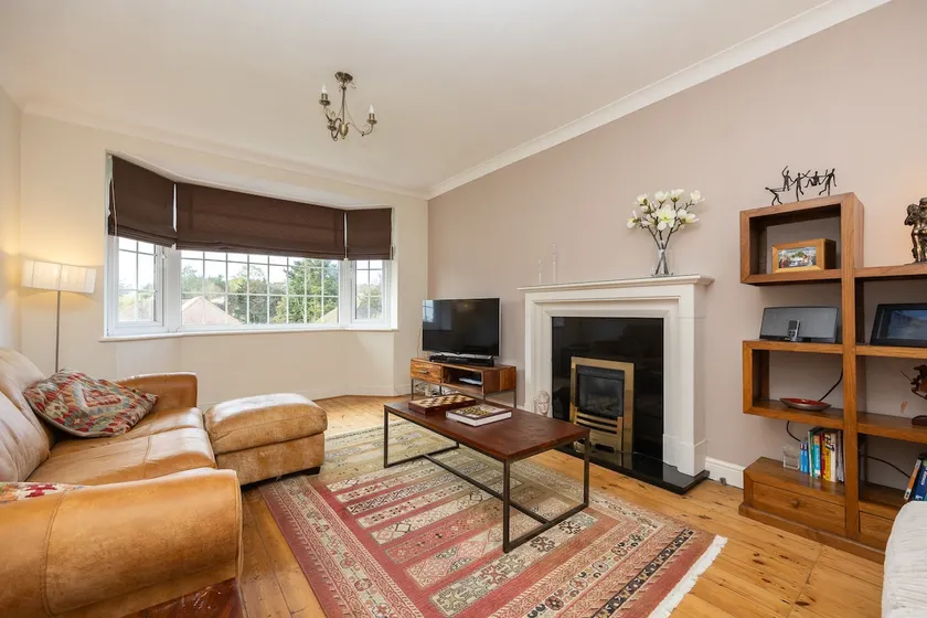 Host & Stay - Downs Valley House - Image 1