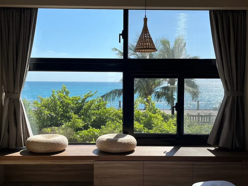 This sea [832] 180° sea view room | Dongdaemun Night Market | New equipment | Private bathroom | Private parking - Image 1