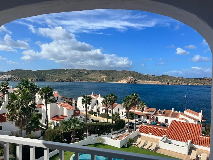 Studio with panoramic views, adults only - Image 1