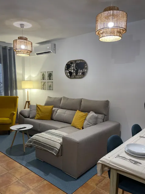 Las Tiendas Parking Apartment - Image 1