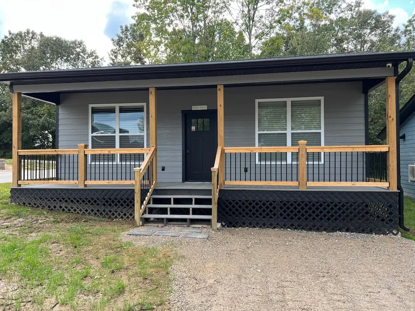 Beach House - Image 1