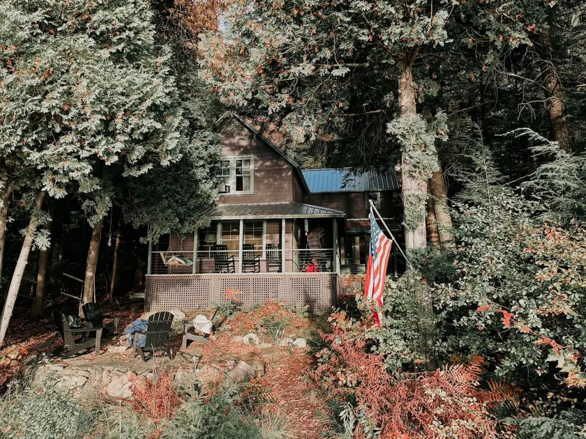 Cozy Lake Cabin - Long Lost Lodge - Image 1