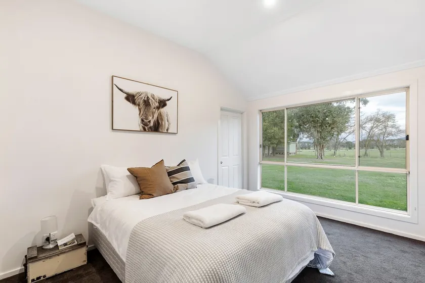 Jumbuck Cottage Mansfield - Image 1