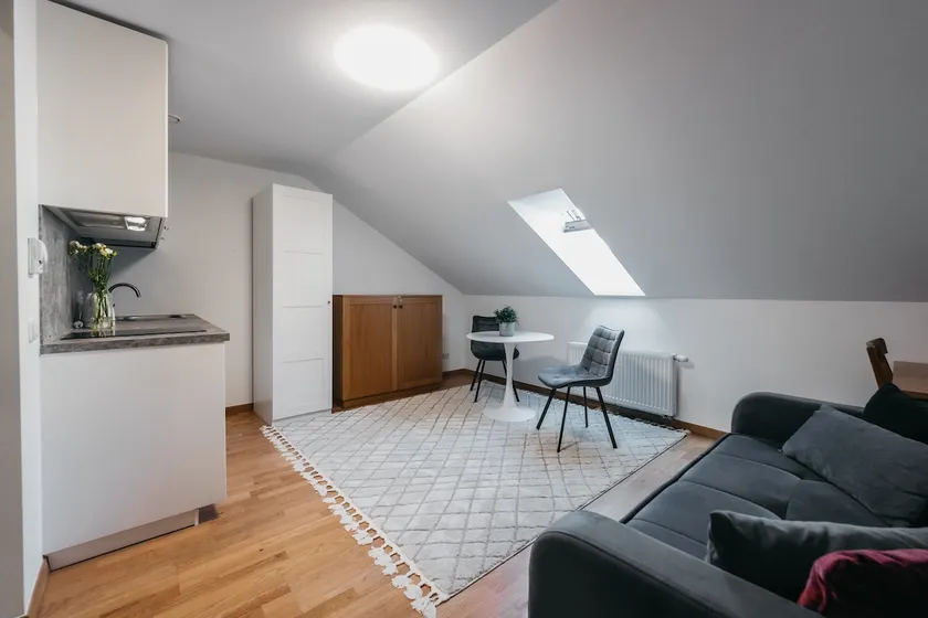 Loft apartments near Cathedral Square - Image 1