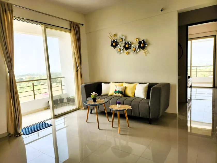 2BHK CLEAN Scenic Mountain view near Sula Trimbak - Image 1