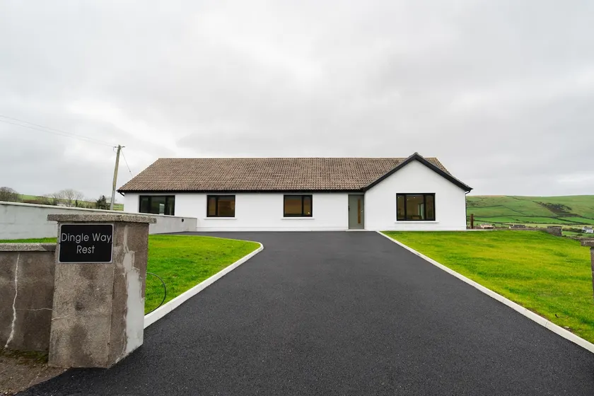 Dingle Way Rest ,Luxury holiday home - Image 1