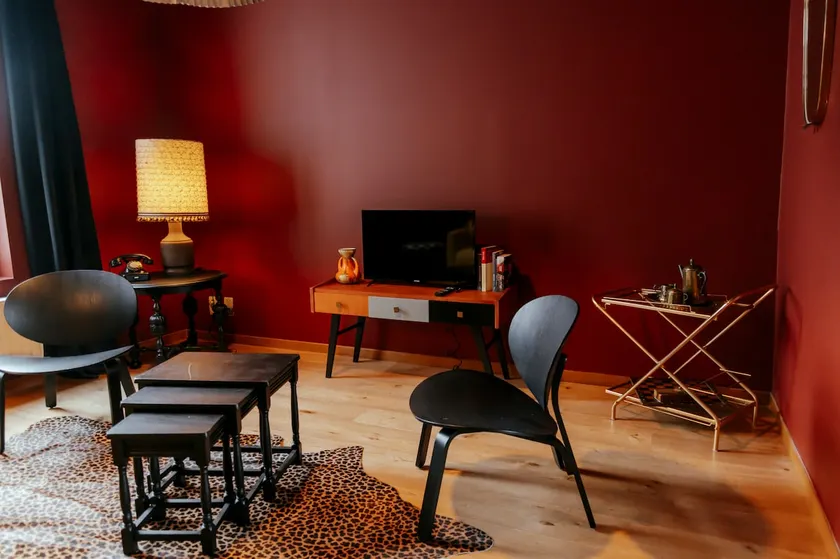 Retro chic – Immerse yourself in a unique atmosphere - Image 1