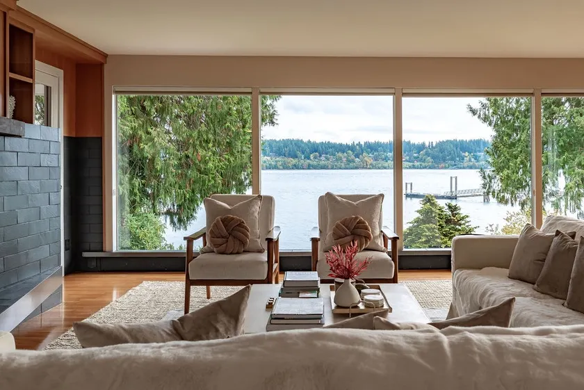 Agate House - Views & Waterfront - Image 1