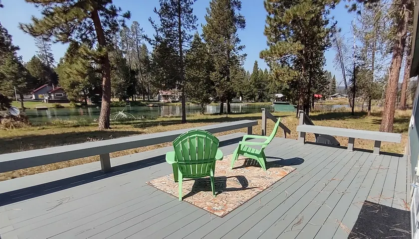 Creek Side Retreat - Image 1