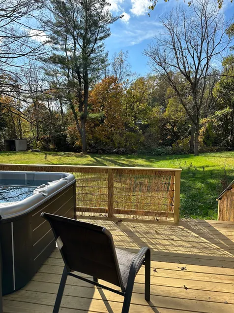 Cabin Oasis near Town - Image 1