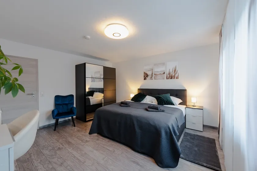 Modern - quiet location - close to the city center - 2 rooms - Image 1
