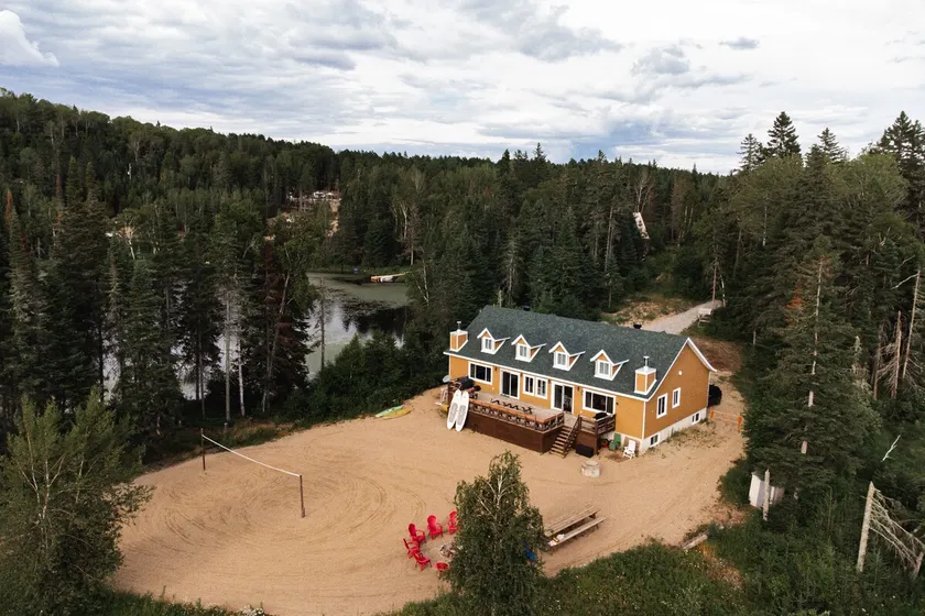 Charming Large Chalet 20 people - Image 1