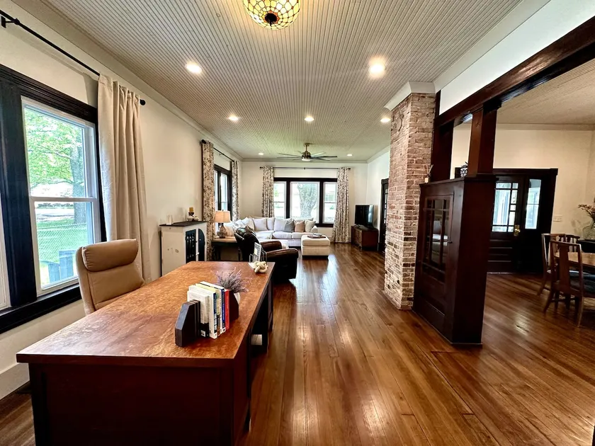Luxury Renovated Historic Home 1910 on Route 66 - Image 1