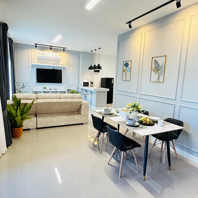 Spacious 3BR near Hua Hin. Sleeps 10. Pet-Friendly - Image 1