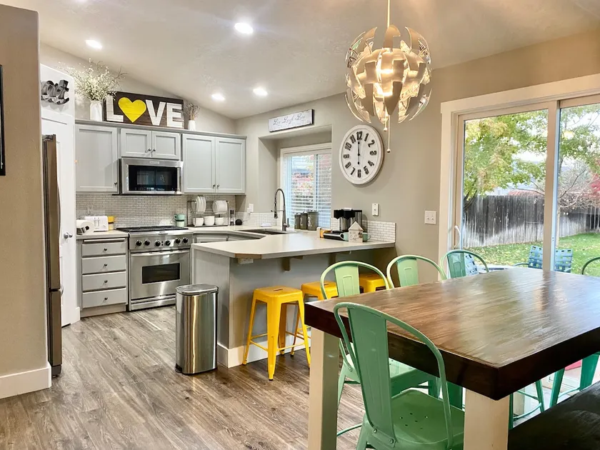 4bd. Kids retreat W/ entertainment for all ages - Image 1