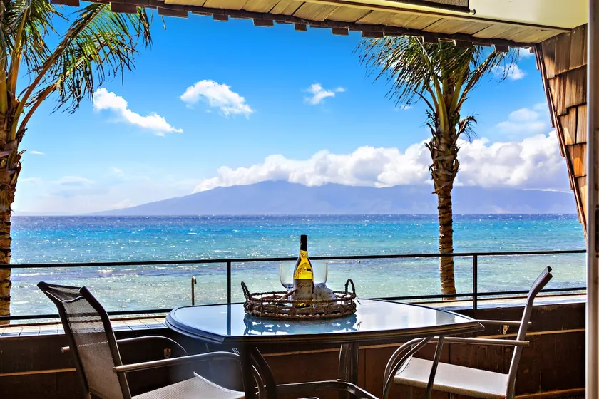 Maui Full Oceanfront Paradise - Image 1