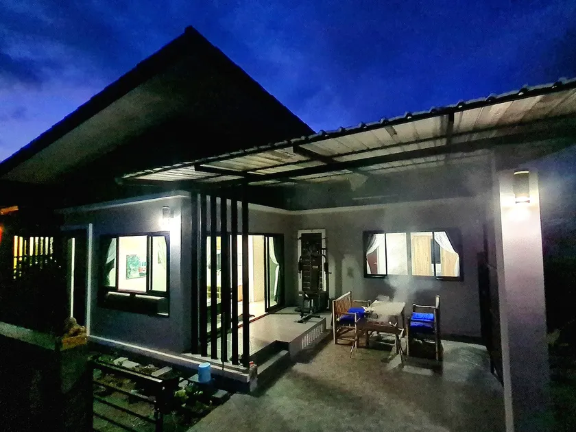 Comfy house near sunset beaches - 2beds2baths - Image 1