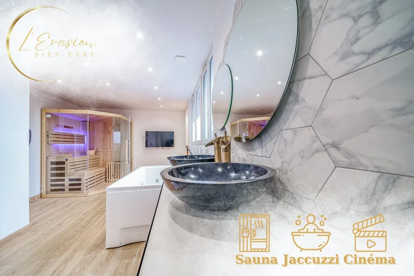 L'Evasion - Sauna Jacuzzi Cinema - Image 1