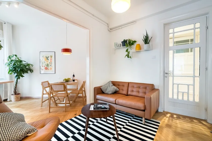 Cismigiu Serenity - 1BR flats with Scenic Balcony - Image 1