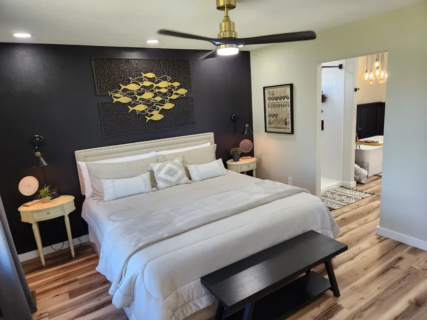 Grand Lake Cabin @ Duck Creek, Sleeps 6, w/Hot Tub - Image 1