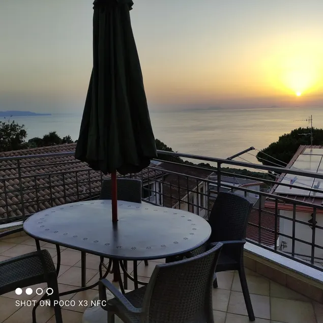 Sea View B&B ”Terrazzo” - Image 1