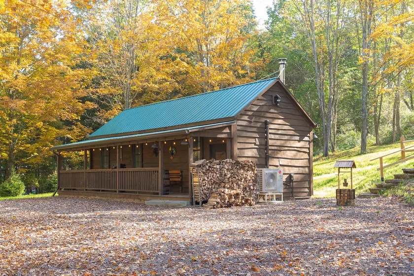 Private Cabin, Mtn’s, Trails, Pond, River, skiing - Image 1