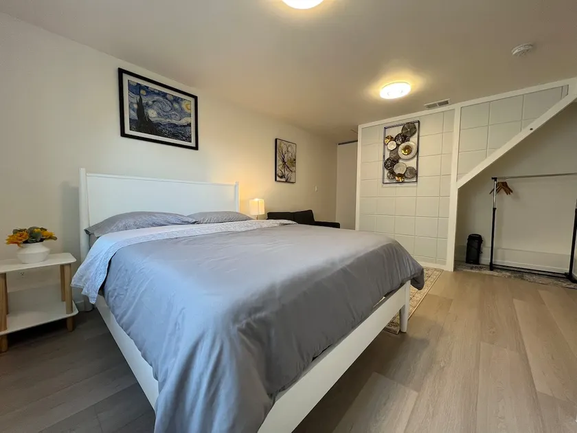 Modern 2B/1B Private luxury unit - Image 1