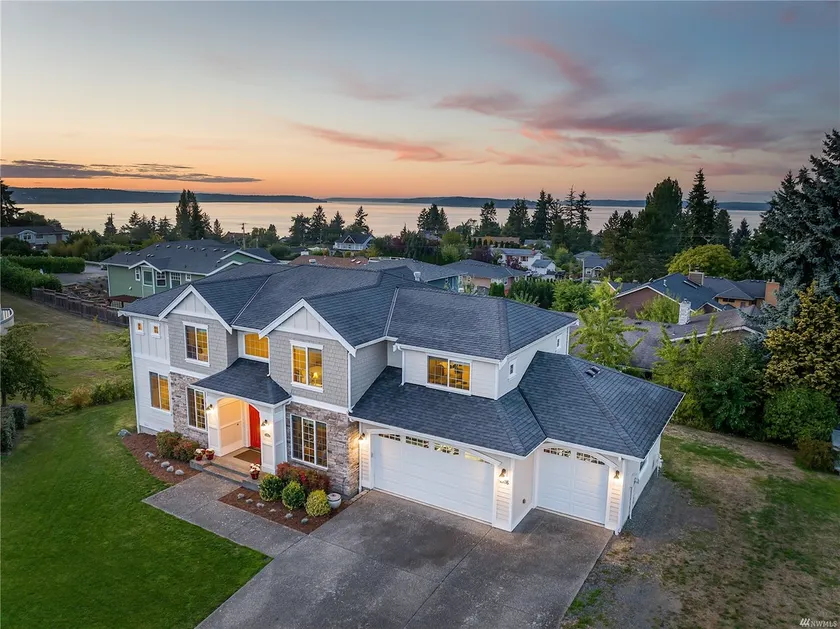 Beautiful sea view house in Everett/Mukilteo - Image 1