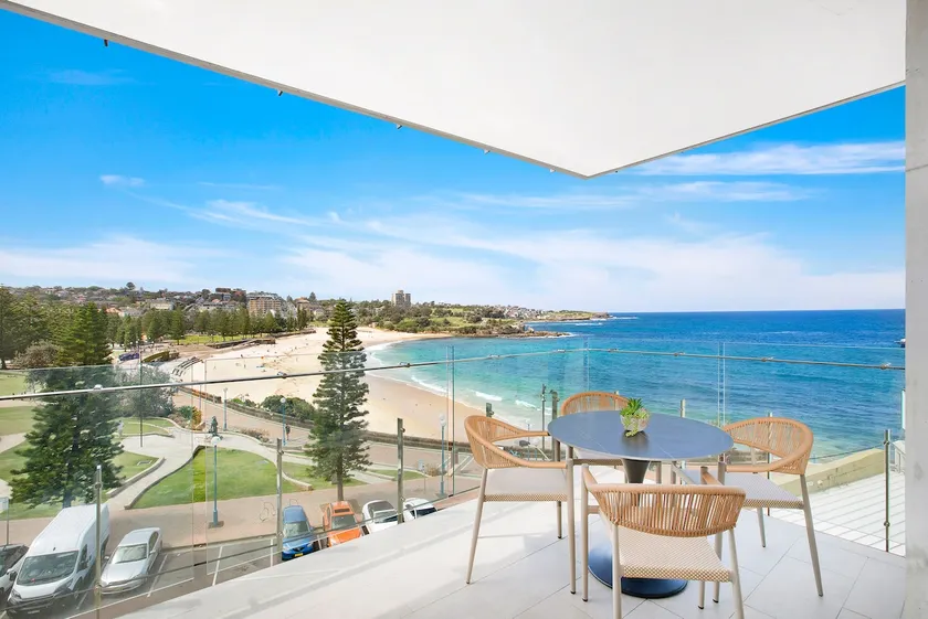 Ocean Breeze in Coogee Premium Beachfront Living - Image 1