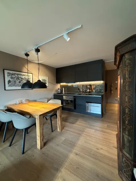 One Bedroom Apartment Sleeps 2 With Pool and Free Wifi - Image 1
