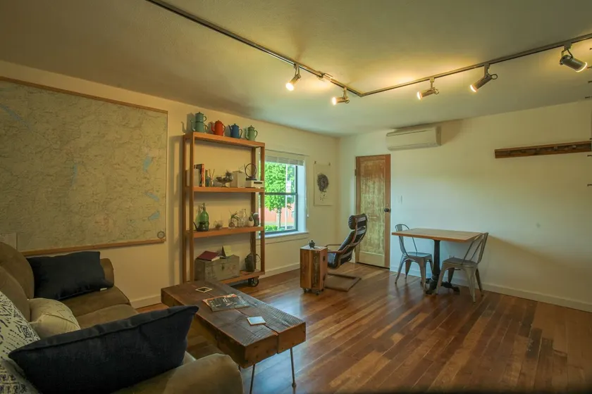 Uptown Hideway #1: Clean, Comfy, Convenient! - Image 1
