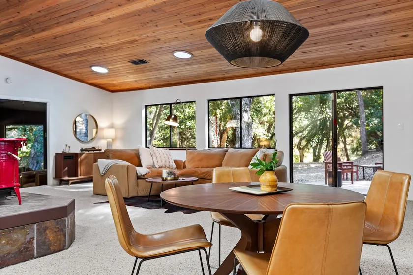 Private, Wooded Home, and a Modern Design - Image 1