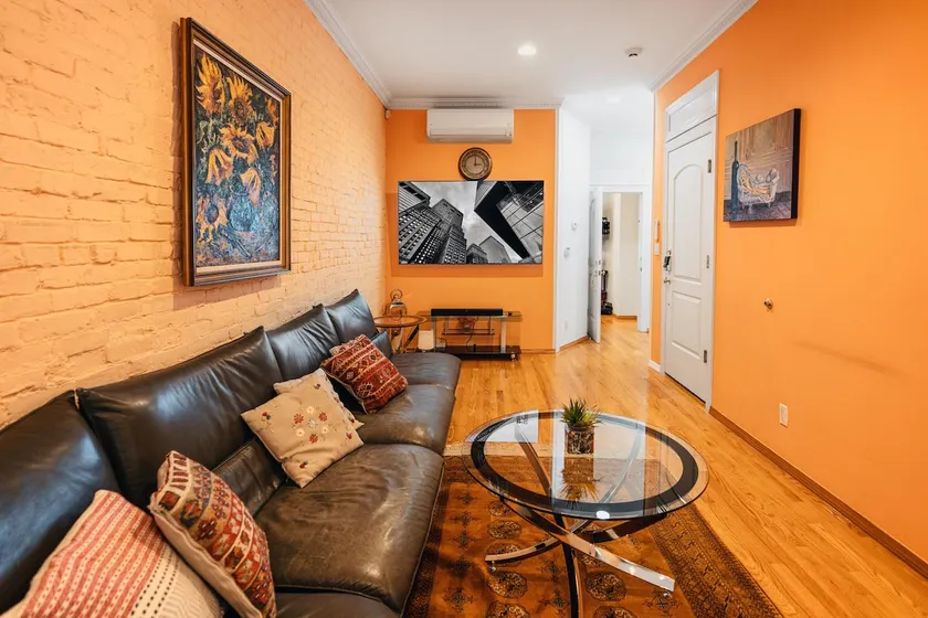 Hidden Midtown Gem - Perfect 5-Star Stay! - Image 1