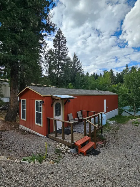 Beautiful new house - Image 1