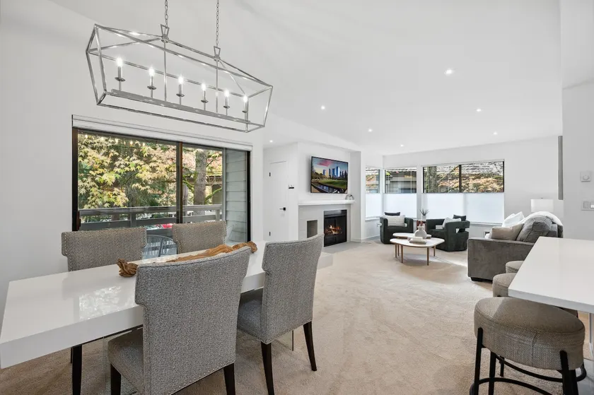 Incredible Downtown Bellevue 2BD 2BA Condo - Image 1