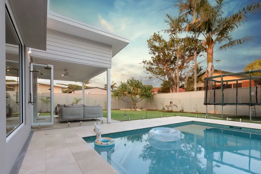 Cabablanca - Coastal Luxe with Magnesium Pool - Image 1