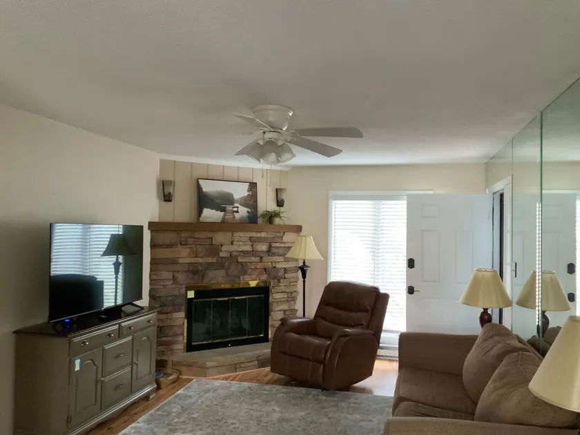 Creekside Comfort-First Floor Condo - Image 1