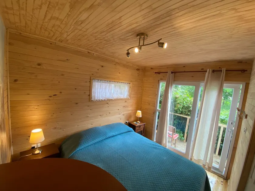 Apart Hostal Rio Cochamo - Image 1