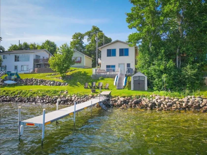 2BR/2BA Leech Lake Cabin, Boat lift, Hot tub! - Image 1